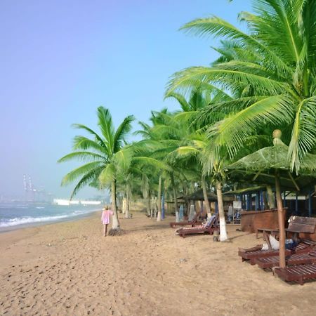 لومي Cocobeach-Hotel المظهر الخارجي الصورة