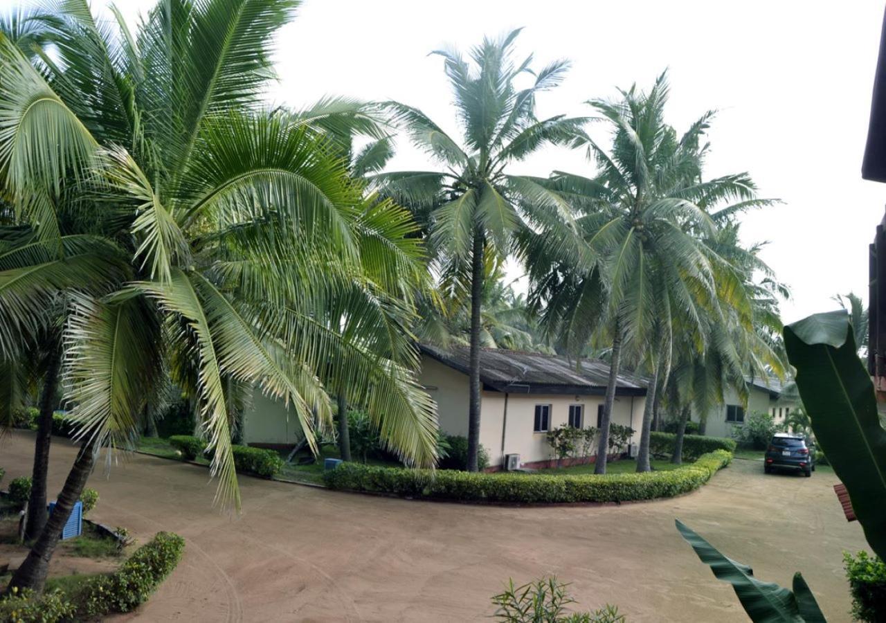 لومي Cocobeach-Hotel المظهر الخارجي الصورة